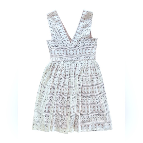 NWT ($268) BCBG Off White Lace Camielle Mini Dress 0 - Picture 11 of 13
